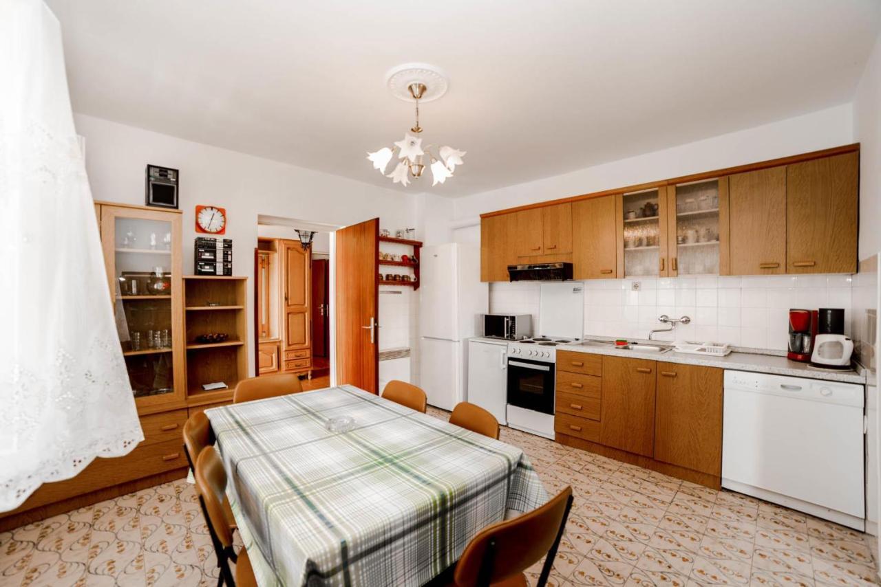 Apartments Jasko 2896 Barbat na Rabu Dış mekan fotoğraf